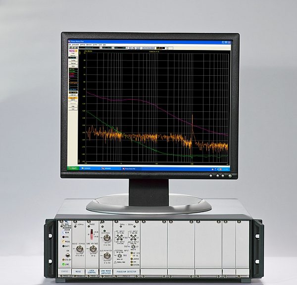 Analyseur de bruit de phase PN9000 de Noise XT