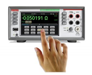 Multimètre numérique à 6½ chiffres Keithley DMM6510 de Tektronix.
