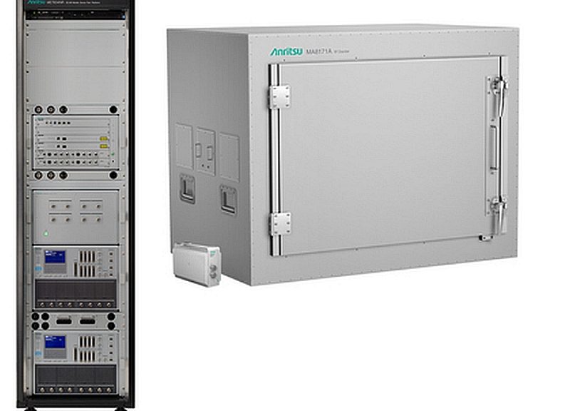 Système de test ME7834NR et la chambre de test OTA d’Anritsu.