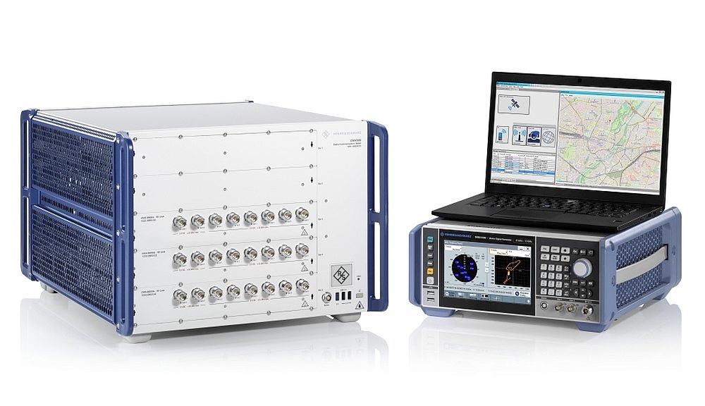 Testeur de communication radio de la gamme R&S CMX500 OBT et simulateur de signaux GNSS de la famille R&S SMBV100B de Rohde & Schwarz.