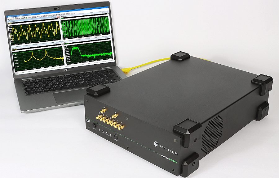 Numériseur de la gamme digitizerNETBOX de Spectrum Instrumentation controlé par le logiciel SBench 6 Professional