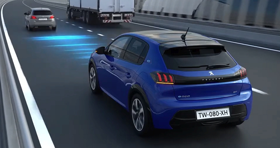 'Active Safety Brake (freinage automatique d’urgence) de Peugeot