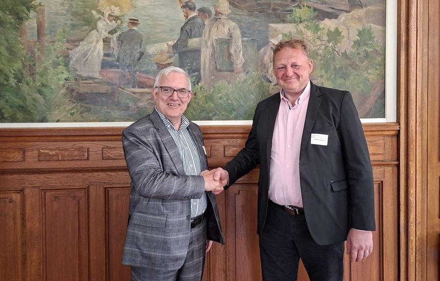 Cosimi Corleto, Directeur Général de Stil Marposs et Sébastien Denaës, Chef de service Data Science et IA au sein du groupe Colas