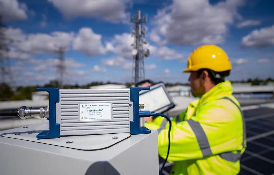 analyseur de réseau vectoriel (VNA) portable de la gamme PicoVNA-R de Pico Technology